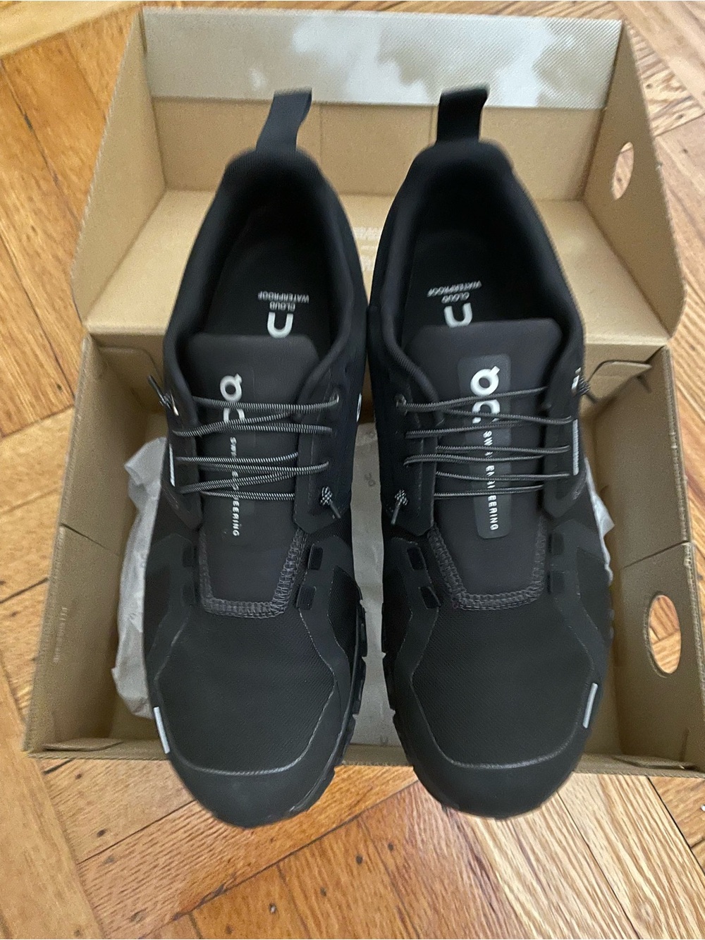 On Running Women’s Black Low-Top Performance Sneakers